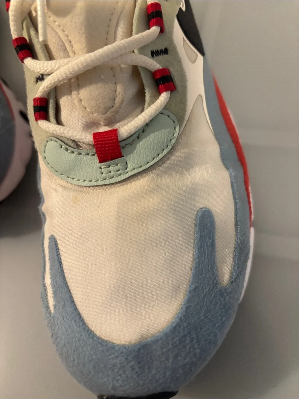 Nike Air Max 270 React Bauhaus Sneakers SZ 9.4 White Multicolor Athletic active